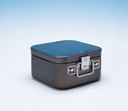 Контейнер для стерилизации  из жесткого анодированного алюминия с защищенным фильтром (300х300х110)